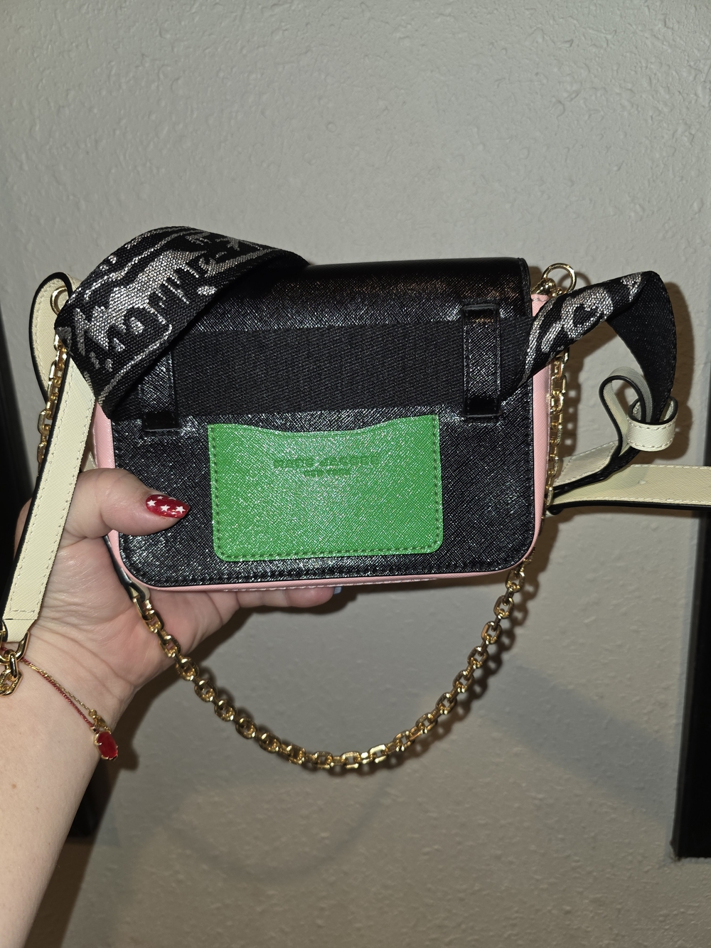 Marc Jacobs Black and Cream Crossbody with Gold Chain Trim - Picture 2 of 4
